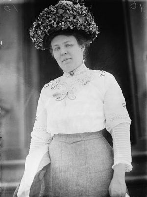 Photograph of Meta Schlichting Berger in 1911. 