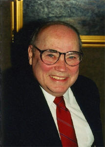 Photograph of Milwaukee LGBT community activist Eldon Murray, 1930-2007.